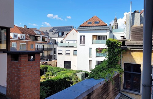 University District Apartamento | Cathedral View Apartment