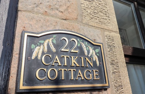 Akeld Cabaña | CATKIN COTTAGE, pet friendly, character holiday cottage in Wooler