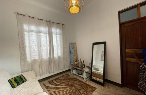 Kivukoni Casa | CATTY HOUSE
