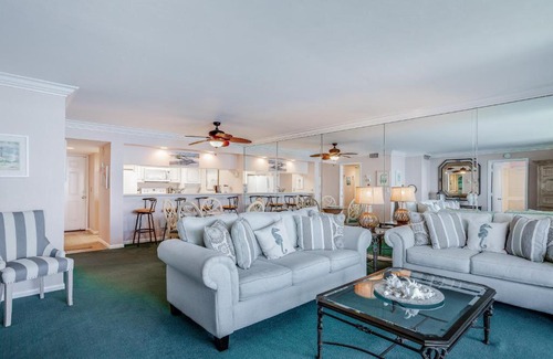 Punta Rassa Casa | Causeway Dreams & Sanibel Sunsets