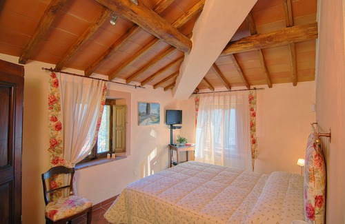 Gaiole in Chianti Cama Y Desayuno | Cavarchino B&B