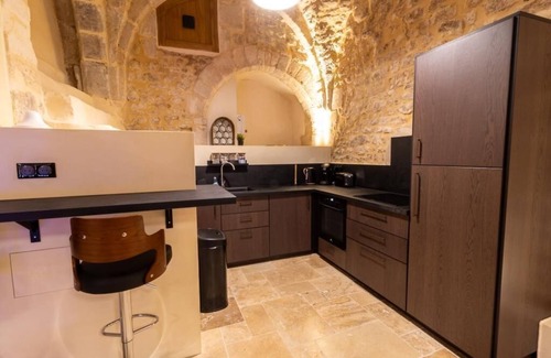 Auxerre Apartamento | Cave et Spa Privatif by Xela
