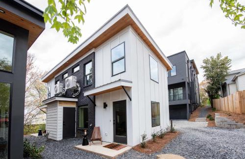 Old Fourth Ward Casa | Caviar Dreams