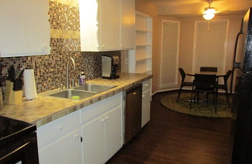 Cayce Casa | Cayce Charm Minutes to Downtown Columbia