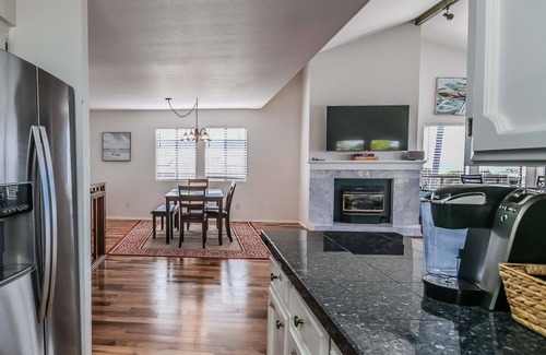 Cayucos Casa | Cayucos-by-the-Sea vacation home. Ocean views!