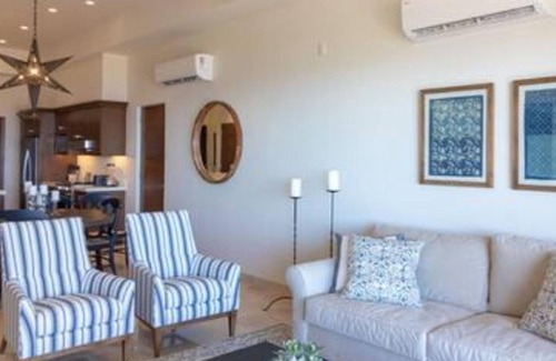 Los Cabos Condominio | Condominio de lujo en el ático 4BR con patio privado en la azotea con bañeras de hidromasaje y pozos de gas