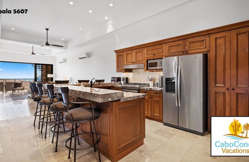 Los Cabos Condominio | CCV Quivira-Luxury 3BR Penthouse, Ocean View, 7 Resorts, Private Rooftop Patio