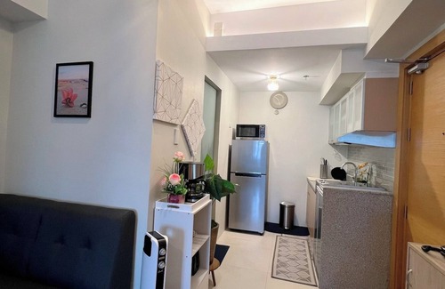 Guadalupe Condominio | Cebu Romantic Staycation 1BR Condo