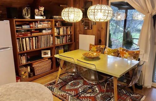 Longbranch Cabina | Cedar A-Frame with sunset views over the cove