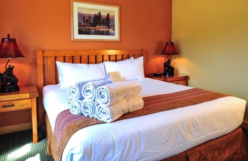 Brian Head Cabina | Cedar Breaks Lodge is just steps away from the Brian Head Ski Resort!