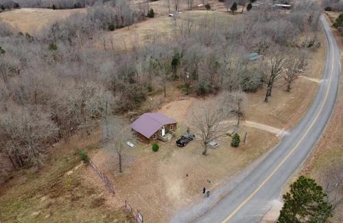 Marshall Otro | Cedar cabin located on a buffalo farm