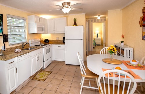 Holmes Beach Complejo | Cedar Cove Resort and Cottages