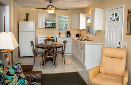 Holmes Beach Complejo | Cedar Cove Resort and Cottages