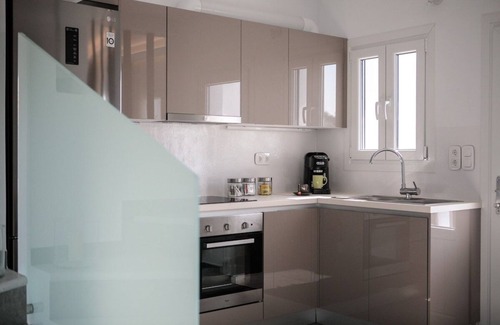 Naxos Apartamento | CEDRO FORESTAL VILLA ALYKO