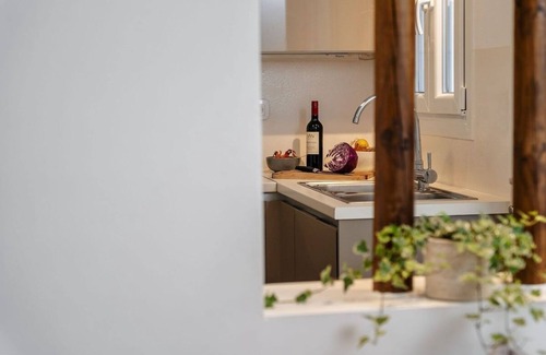 Naxos Apartamento | CEDRO FORESTAL VILLA ALYKO