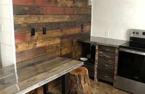 Nitro Apartamento | Cedar Hill 2 Super Cute Loft near Charleston