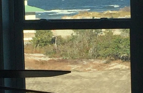 Cedar Island Cabaña | Cedar Island cottage, short walk to beach