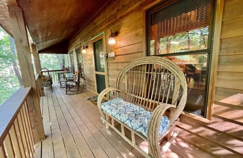 Townsend Casa | Cedar Knob - Log cabin in Townsend, TN