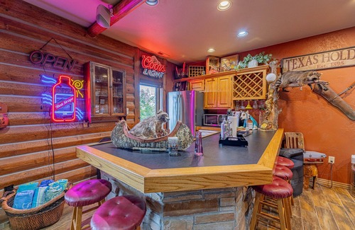 Bella Vista Casa | Cedar Lodge - Lake Front Retreat and Resort