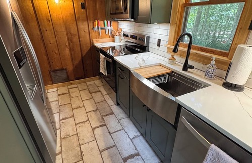 Drasco Cabina | Cedar Pines Cabin – Relax & Unwind in Peaceful Tannenbaum