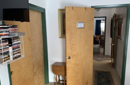California Hot Springs Cabina | Cedarbrook Trl. BnB