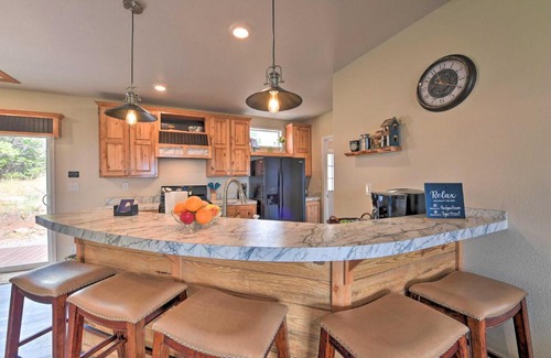 Cedaredge Casa | Cedaredge Hideaway with Grill and Mountain Views!