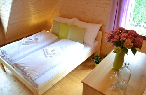 Dobrikov Casa | Cedrový penzion