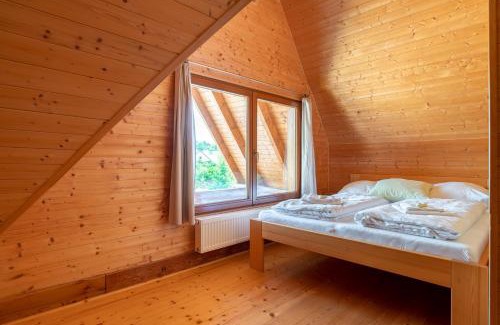 Dobrikov Casa | Cedrový penzion
