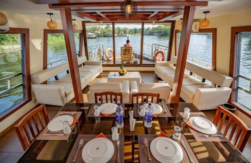 Alappuzha Alquiler De Eote | Cee Pee Houseboats