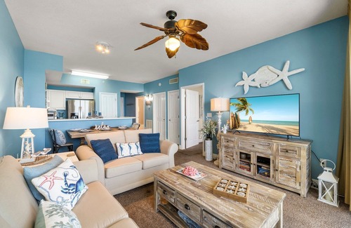 Miramar Beach Condominio | El dormitorio principal se enfrenta al golfo! ChairServicio de silla de playa incluido! Agosto ESPECIALES! 🏝