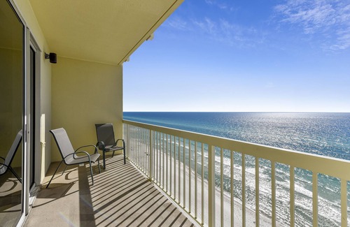 Miramar Beach Condominio | Celadon Beach Resort by Book That Condo