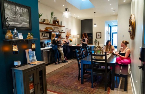 Downtown Chattanooga Apartamento | Celebration Penthouse: Sleeps 12, Rooftop, King Beds, Spa