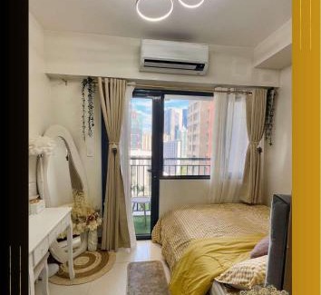 Pio del Pilar Apartamento | Celebrity Haven