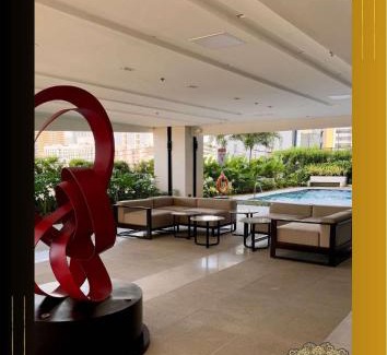 Pio del Pilar Apartamento | Celebrity Haven