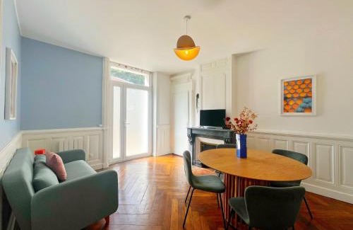 Saint-Fons Apartamento | Celestine - appartement 4 personnes - check in h24 - wifi