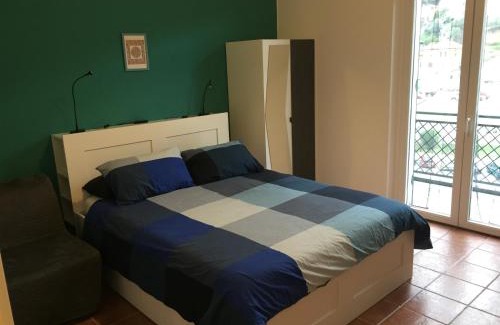 Varazze Cama Y Desayuno | Celtic House B&B