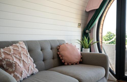 Welshpool Casa | Celyn