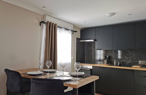 Moyen-Vernet Apartamento | Cemoi-Estudio-Familiar-Baño en la habitacion-Vista al Jardín