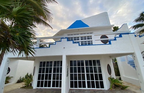 Ek Balam Village Casa | Bungalow directamente en la playa y Cenote!