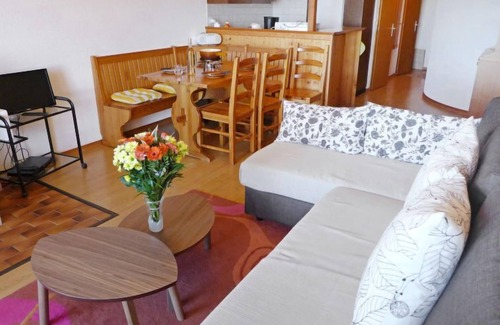 Sainte-Croix Apartamento | Centaure by Interhome