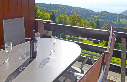 Sainte-Croix Apartamento | Centaure by Interhome