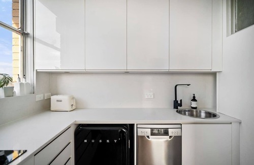 Centennial Park Apartamento | Centennial Charm Bright Parkside Escape with Pool