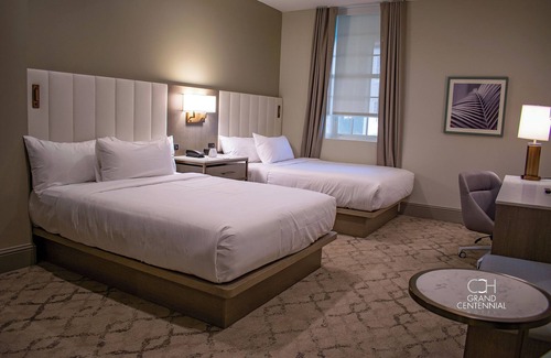 Gulfport Hotel | Grand Centennial Hotel at Centennial Plaza - Gulfport