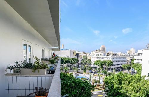 Tel Aviv City Center Hotel | Center Chic Hotel - an Atlas Boutique Hotel