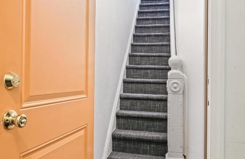 Point Breeze Apartamento | Center City South-Scandinavian Style 1BR by ACT