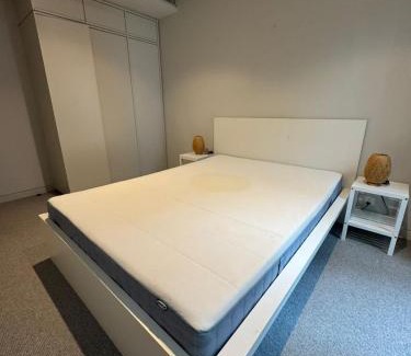 Sydney Central Business District Apartamento | Center of Sydney 2 Bedroom Apartment with Balcony
