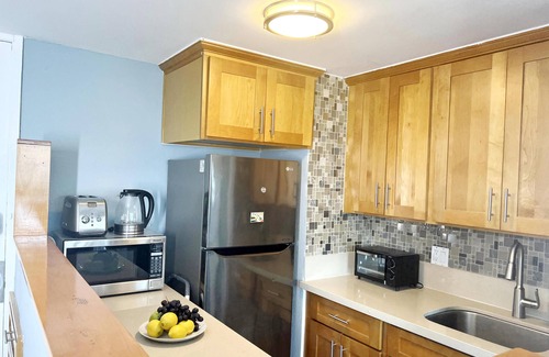 Waikiki Apartamento | Center of Waikiki - 1 Bedroom 3 Queen Size Beds