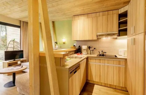 Curcay-sur-Dive Casa | Center Parcs - Domaine du Bois a Deer - Prima Cottage Eden 3 Habitaciones 4 Personas
