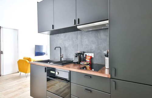 Saint-Vincent-de-Paul Apartamento | Center Paris, near Gare Est & Nord, 3 bedrooms