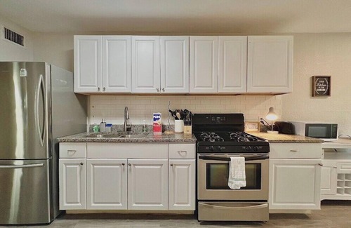 Del Mar Apartamento | Central 1BDR+PetsOK+Extended Stay Discounts